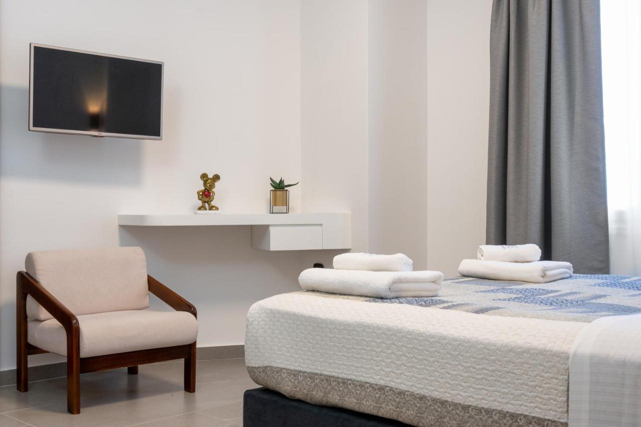 אתונה Glyfada Gallery Apartment מראה חיצוני תמונה