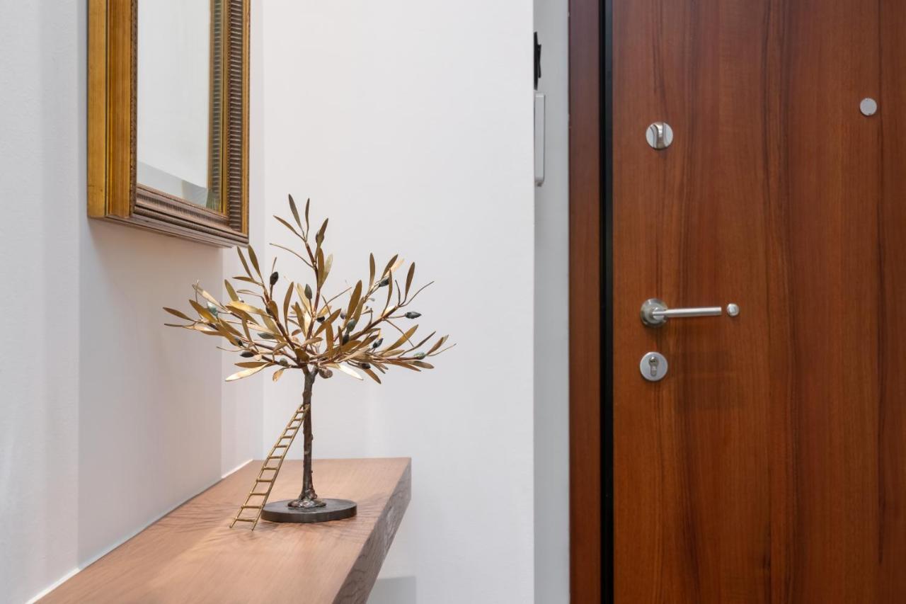 אתונה Glyfada Gallery Apartment מראה חיצוני תמונה